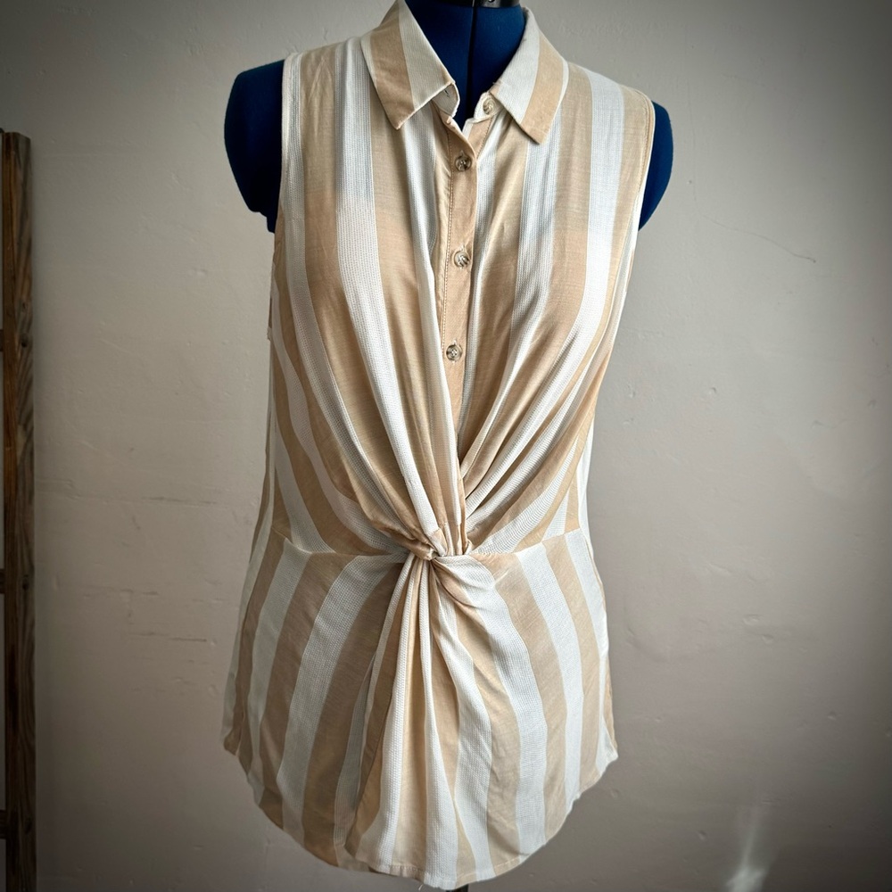 Forever 21 Beige and White sStriped Twisted Sleeveless Button down